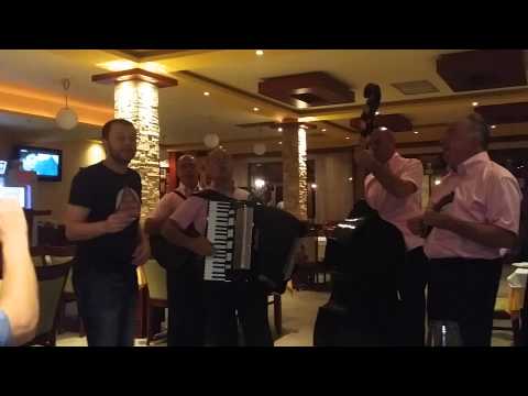 Ja sam tu da se brinem za tebe