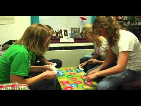 Dutch Blitz Extraordinaire Megan on her favourite game