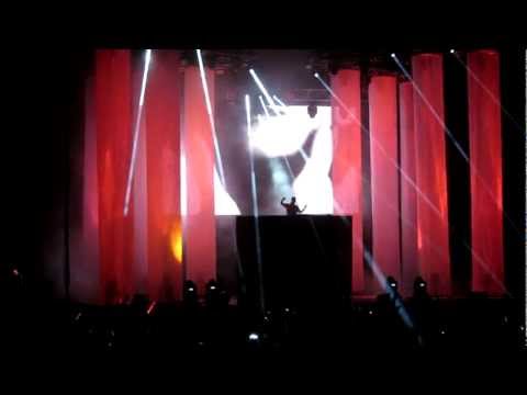 Kaskade (Live) -  Fire In Your New Shoes [HD]