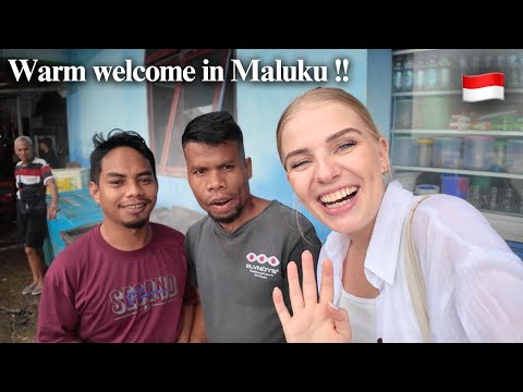 First impressions Ambon, Maluku 🇮🇩  * local market & friendly people