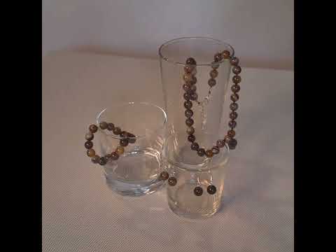 Миниатюра изображения товара Бусы Wolves Агат 3030 (серый)