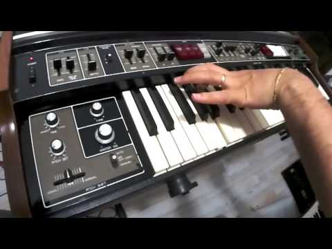 ROLAND RS-505 PARAPHONIC STRINGS (1978)