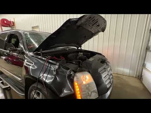 FOR SALE - 22L1323 - 2011 CADILLAC ESCALADE - 6.2L ENGINE