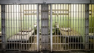 Report: 40% Of US Inmates Don't Need To Be There