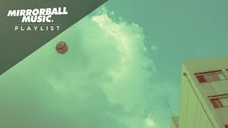 PLAYLIST | 이른 아침, 차가운 공기를 포근하게 감싸는 감성 인디 팝