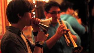 PHOX - "Evil" [Wood Room Sessions]