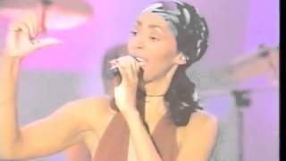 Soul Train 94' Performance - Jody Watley - Workin' On A Groove!