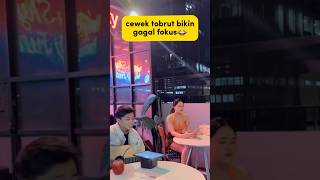 Download lagu 'Tanpa Tergesa | juicy Luicy – by.cover Ali Abdul Aziz' mp3