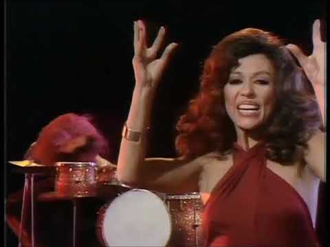Rita Moreno ft Animal from The Muppets - Fever (1976)
