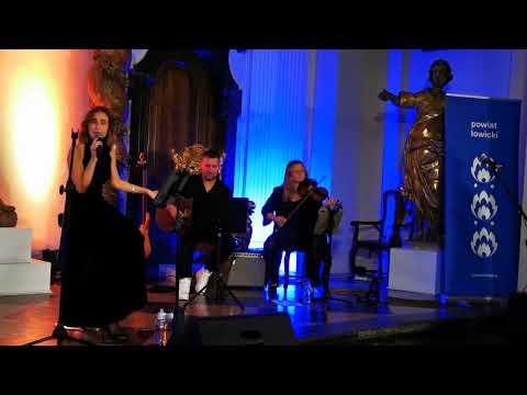 Malwina Ciesielska i przyjaciele w Muzeum w Łowiczu 