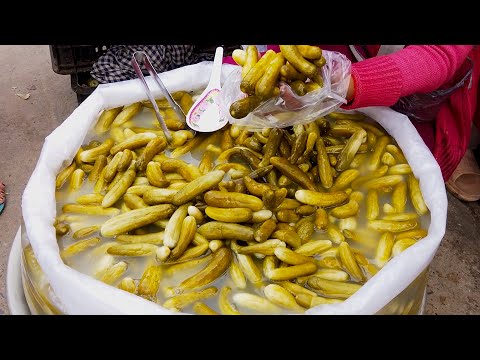 Lay Kong Market Food Scenes - Daily Fresh Foods For Sales In The Morning