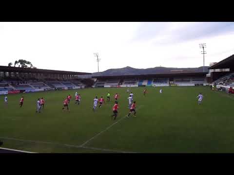 Oportunidad en el partido, R. S. Gimnástica de Torrelavega 2 - S. D. Torina 1.