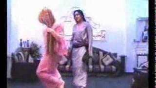 Arab Girl Dance.flv