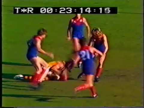 1980 Round 19 Melbourne Vs Hawthorn highlights at the MCG  CH 2