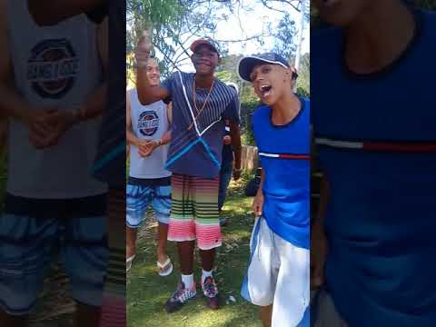 Mc Neguinho BDP e Mc Kaverinha " MEDLEY NO BDP FUNDAO DOS PREDIO "