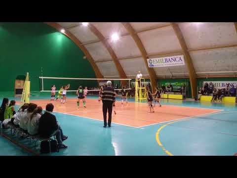 Prima Divisione Femminile: Argenta Volley - A.S.D. Polisportiva Sant'Agostino 2011 (11-11-2017)