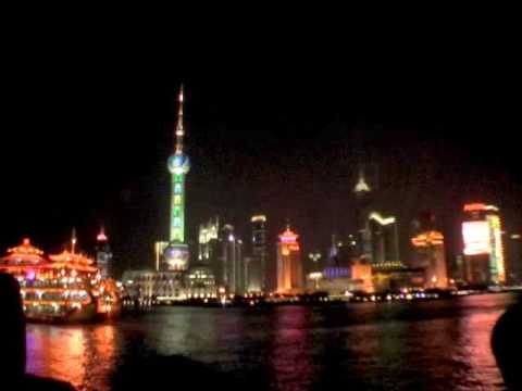 Visão noturna do BUND.