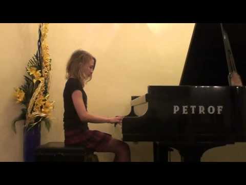 Anny 4.2.2014 M2U00032