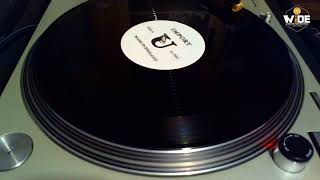 Usher &quot;just a friend&quot; (Unreleased) 2001 - WHITE LABEL