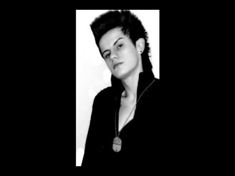 Master Sezer - Kafam Dumanli 2010