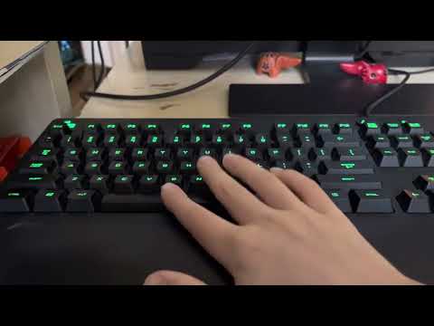 YeS, bUT DOes YoUr KeyBoaRD SoUnD ThIs BaD?