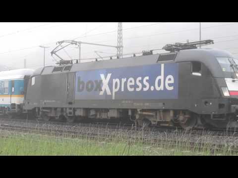 182 508 / ES64 U2-008 "boxXpress" bei der Anfahrt in Kronach