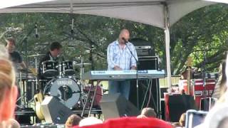 Mark Schultz - What It Means To Be Loved (live in Grimes, IA)