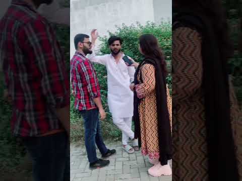 Aa bibi bontal gai Oye 😁😁😂 #comedy #funyycomedy #shotsvideoclip #memesvideo #funntime #lol