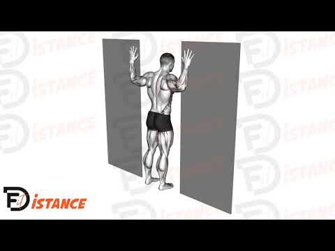 Exercice Étirement des pectoraux entre 2 portes