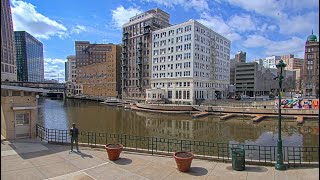 Milwaukee Riverwalk