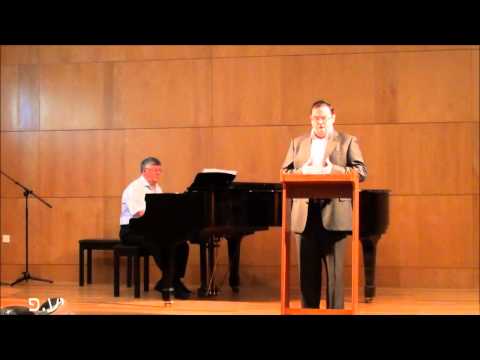 Cantor Shalom Salomon Sings Al Ken