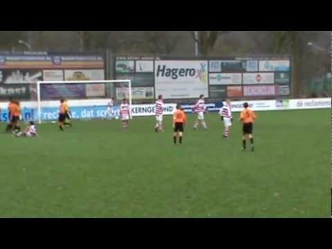 Lelystad C1 - v.v. De Meern C1 Doelpunt van Vinny 2-3.MPG