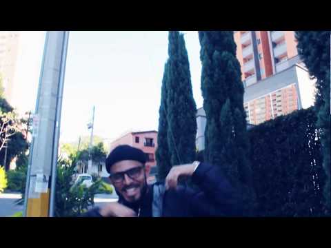 Yizi ❌ De nuevo al Juego 🏀    🎹 by @AngelLaCiencia