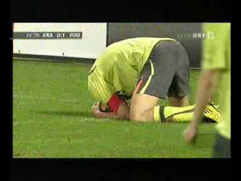 Zauberer Gernot Kulis bei das Match 2: Es hat nicht sollen sein!!