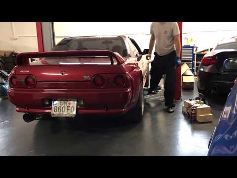 HKS Super Turbo Muffler + HKS Downpipe on Nissan Skyline R32 GTR