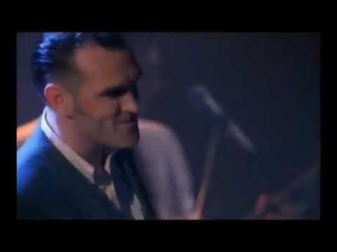 Morrissey – "Have-A-Go Merchant" (live 1995)
