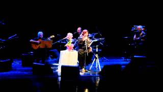 Nana Caymmi canta "Ternura Antiga"