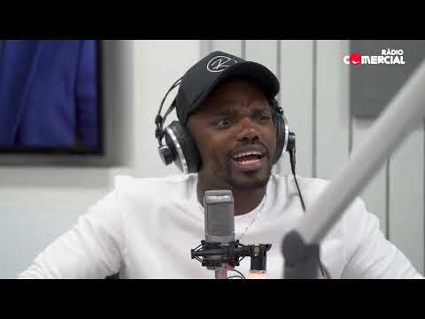 Rádio Comercial | Gilmário Vemba responde à letra "Anda comigo ver os aviões" dos Azeitonas