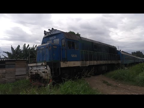 Tren ex Hab//Art_Locomotora-52530_CM-2213_Hab//San Antonio de los Baños|🚂🇨🇺