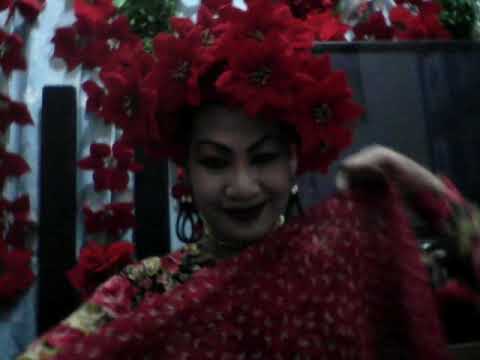 Lipsing unik berhibur diri eli ermawati  cinta pertama by Pamela Andersen