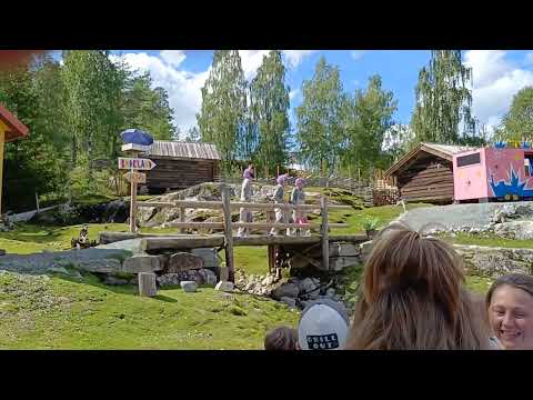 BADEBUSSEN TEATER 2024 - BADELAND