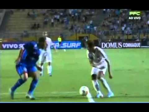neymar crazy skill santos vs sao caetano 04-04-2013