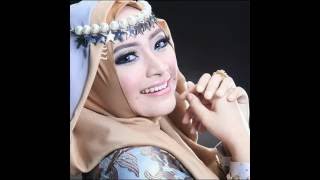 Download lagu FIDA SYAKUR  - AMPUNILAH (LIRIK) mp3