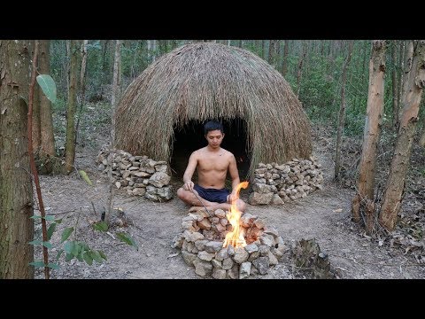 20 Days Survival Challenge In A Rain Forest By Primitive Skills