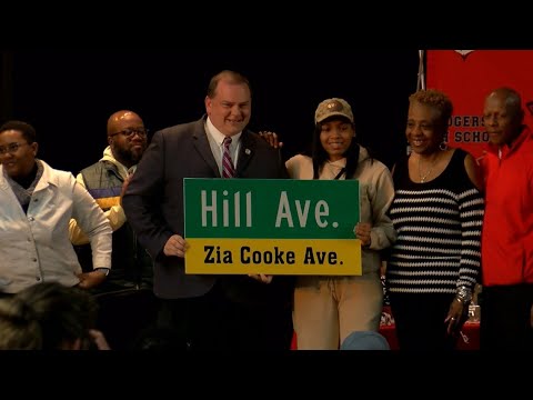 Toledo's own Zia Cooke honored with rally at Rogers High School