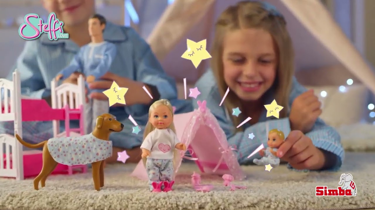 Steffi Love – Pizsama Party család játékszett - Simba Toys videó