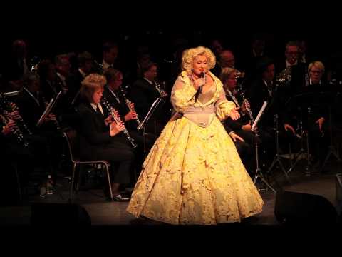 Muziekvereniging TOG & Karin Bloemen - The way we were