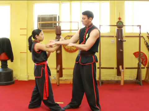 Blocking Advancing Attackers with Wing Tsun