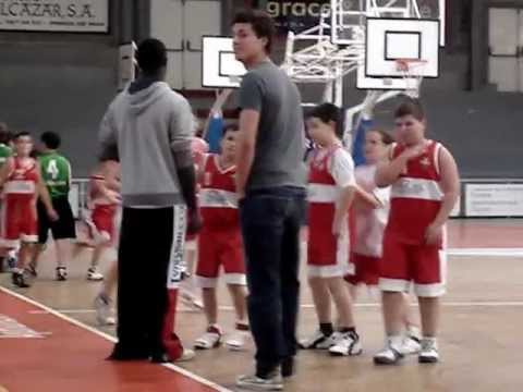 UER Pineda 65 - 60 DKV Joventut