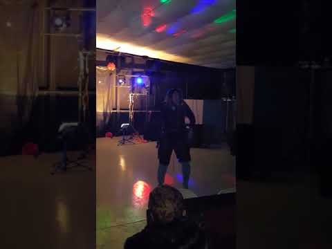 Summer Wolfe Live Cover "Who's Making Love"